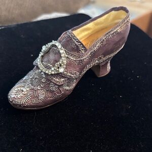 Just The Right Shoe “M.W. Wedding Shoe 2000